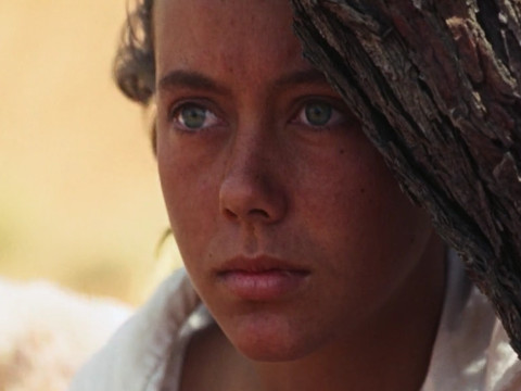 Jenny Agutter (nude scenes) trying to survive in africa